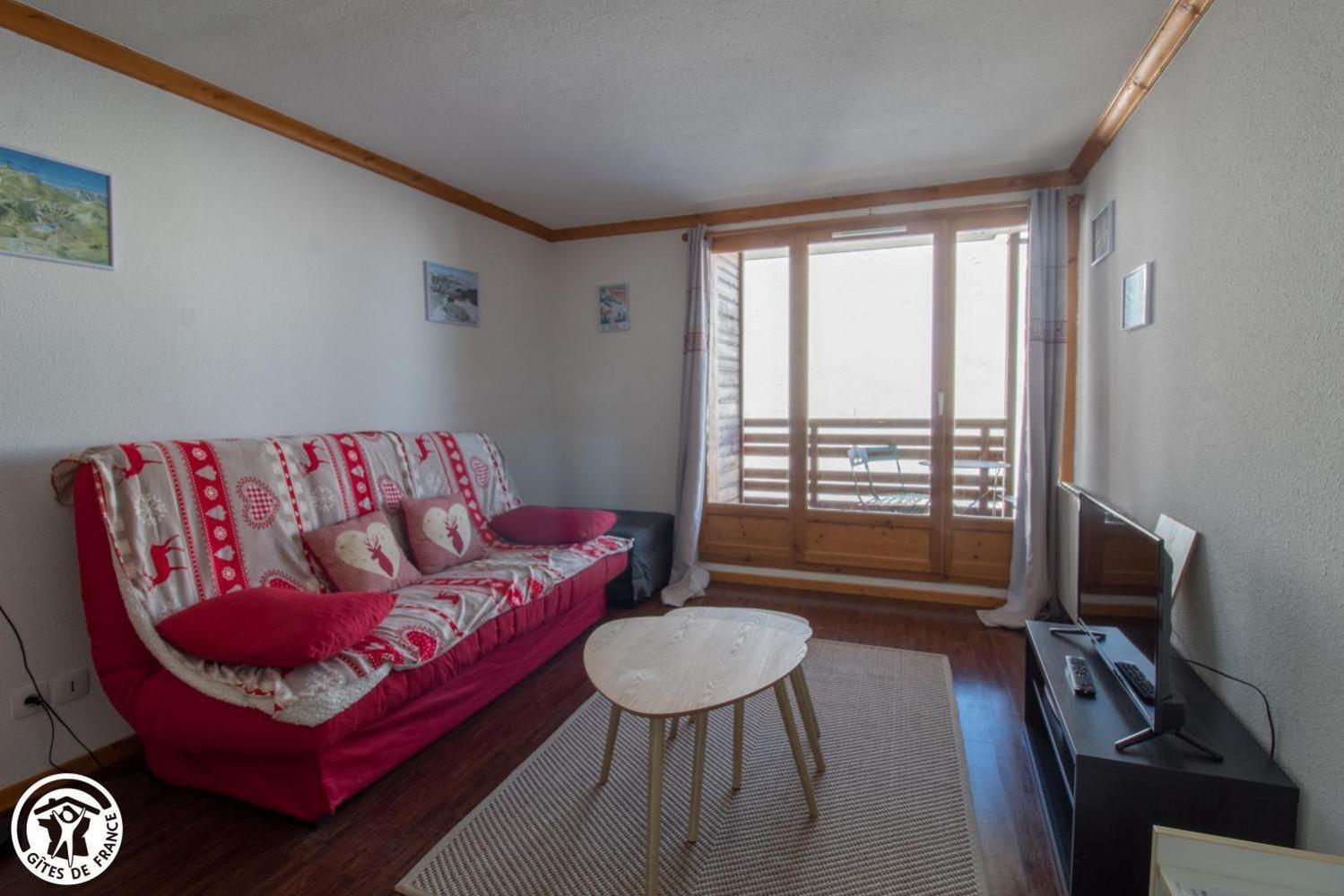 Appartement 4 Personnes Avec Piscine, Wifi, Garage Besse-et-Saint-Anastaise Zewnętrze zdjęcie
